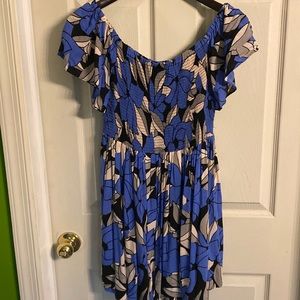 Cute mini dress with pockets